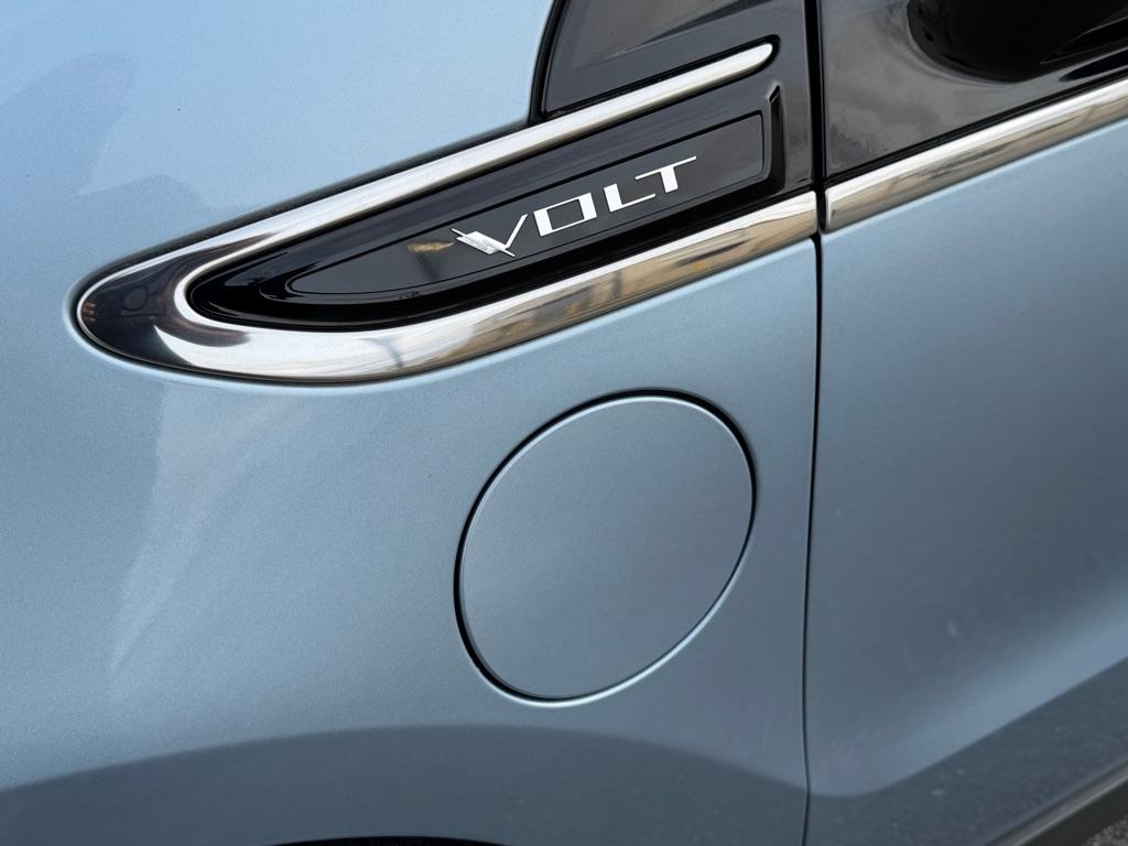 Chevrolet Volt  2014