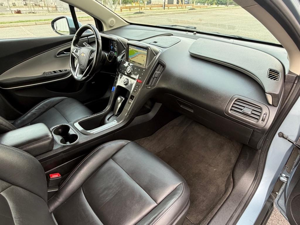 Chevrolet Volt  2014