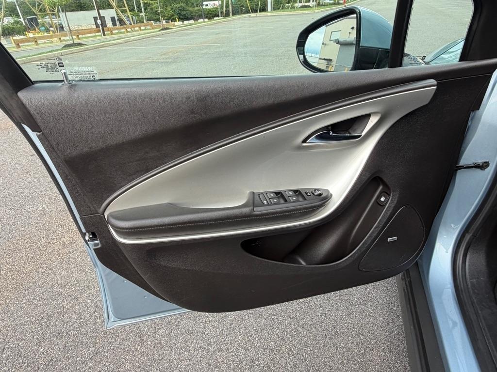 Chevrolet Volt  2014