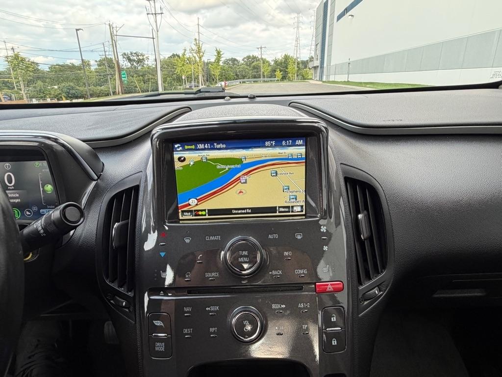 Chevrolet Volt  2014