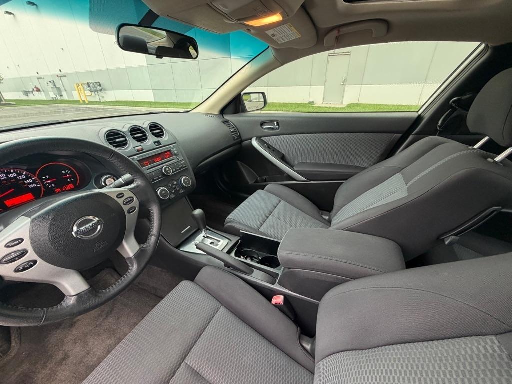 Nissan Altima 2dr Cpe I4 CVT 2.5 S 2008