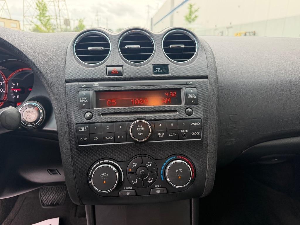 Nissan Altima 2dr Cpe I4 CVT 2.5 S 2008