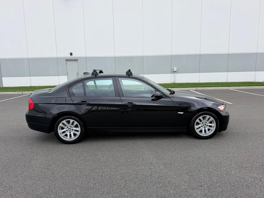 BMW 3 Series 4dr Sdn 328xi AWD 2007