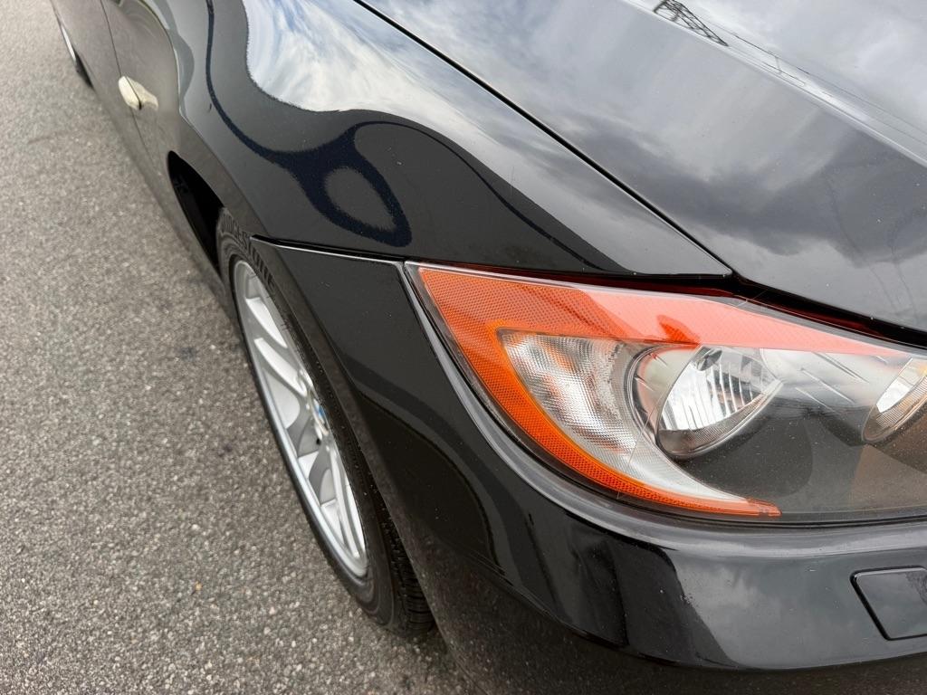 BMW 3 Series 4dr Sdn 328xi AWD 2007