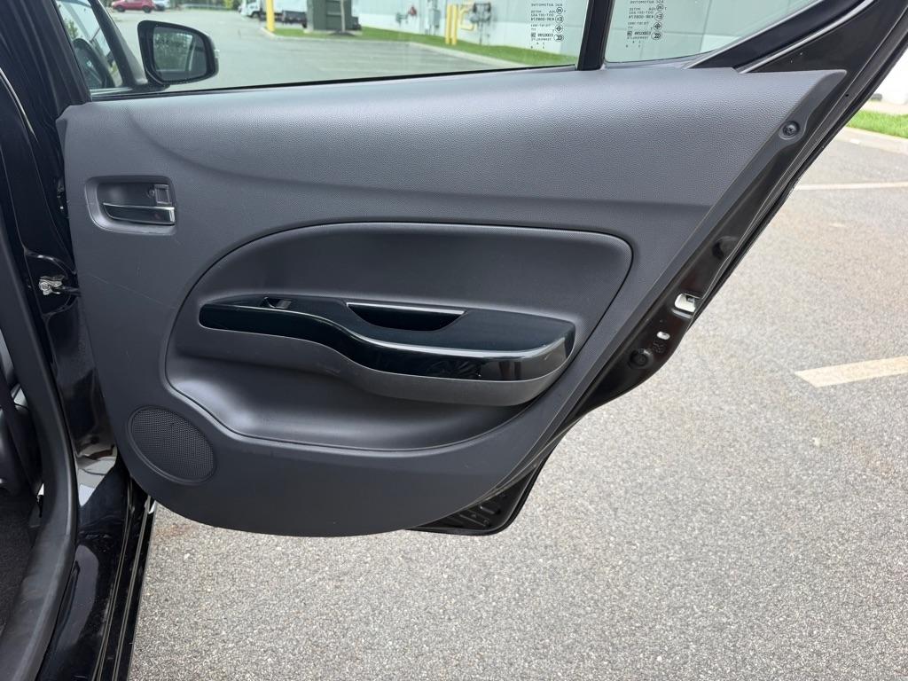 Mitsubishi Mirage G4  2017