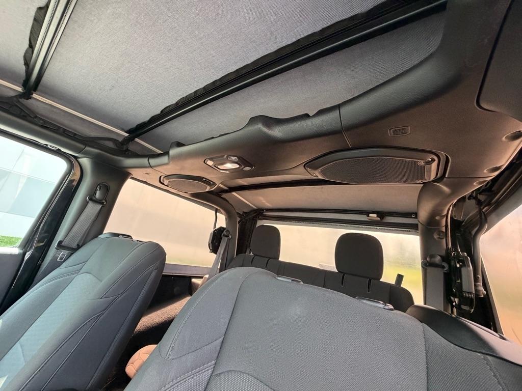 Jeep Wrangler  2018