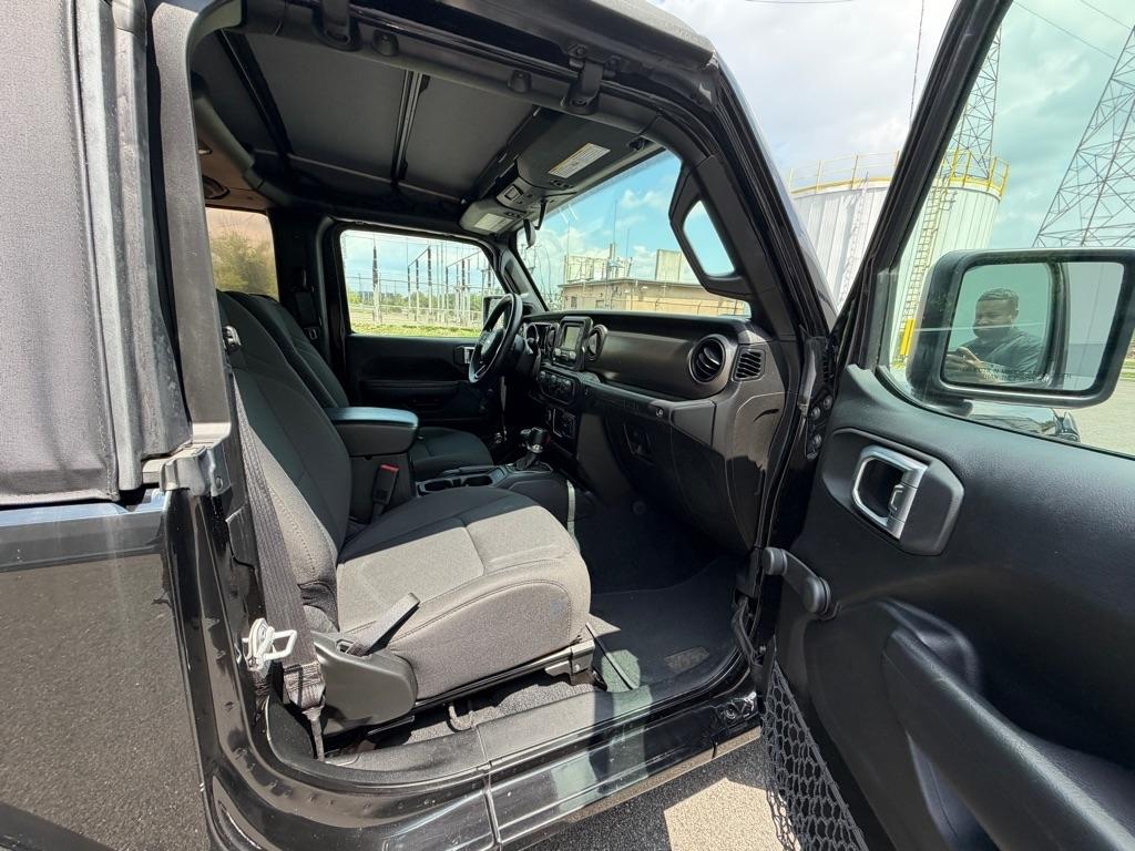 Jeep Wrangler  2018
