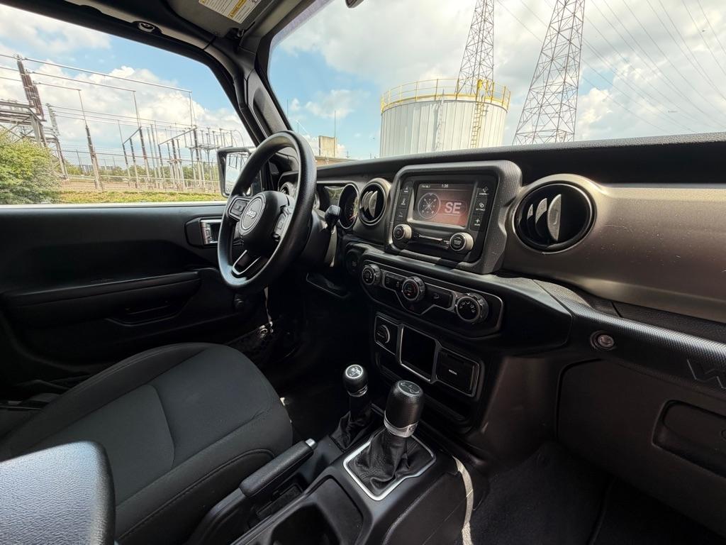Jeep Wrangler  2018