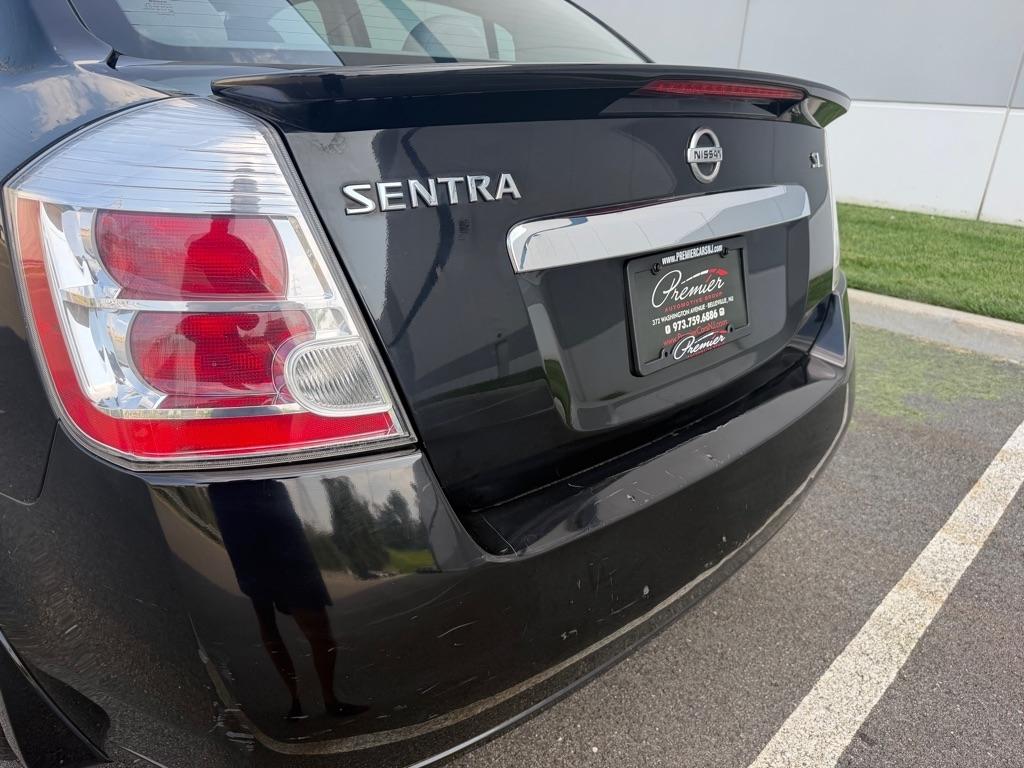 Nissan Sentra 4dr Sdn I4 CVT 2.0 SL 2011