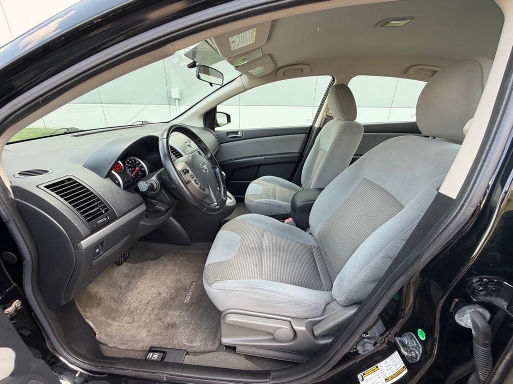 Nissan Sentra 4dr Sdn I4 CVT 2.0 SL 2011