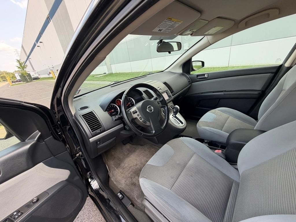Nissan Sentra 4dr Sdn I4 CVT 2.0 SL 2011