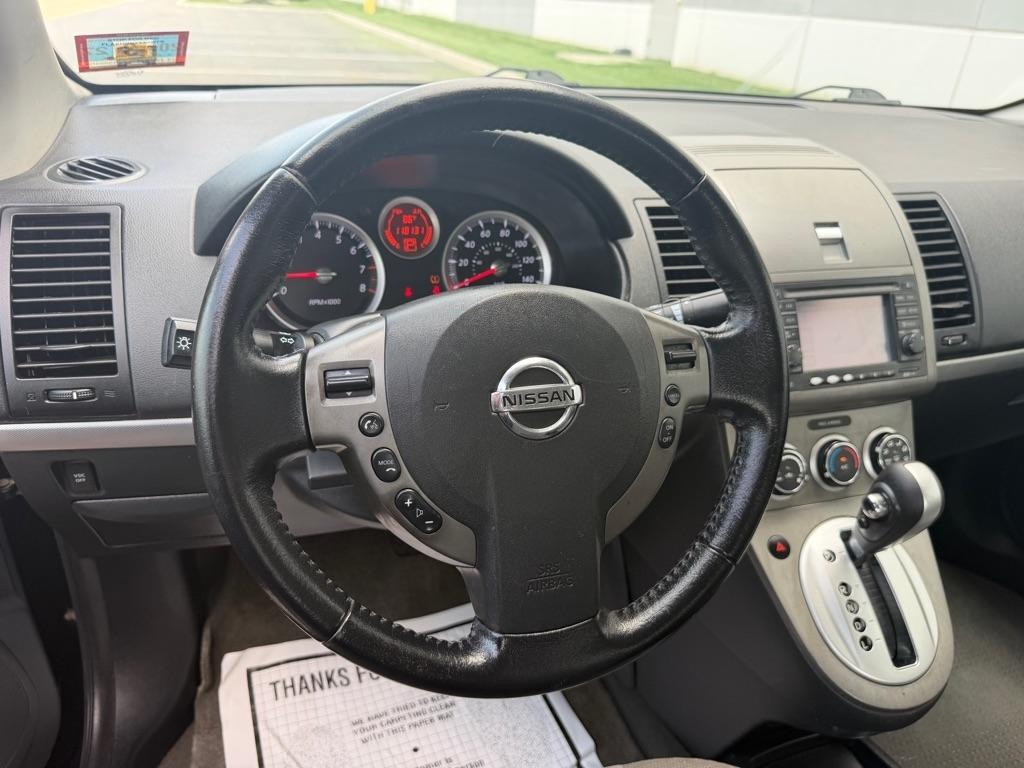 Nissan Sentra 4dr Sdn I4 CVT 2.0 SL 2011