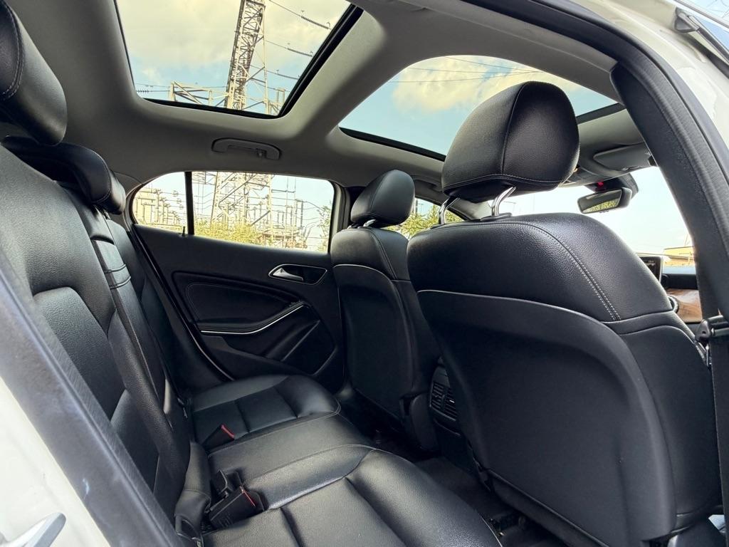 Mercedes-Benz GLA-Class 4MATIC 4dr GLA 250 2015