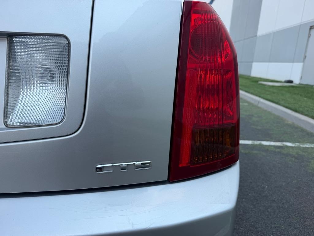 Cadillac CTS 4dr Sdn 3.6L 2007
