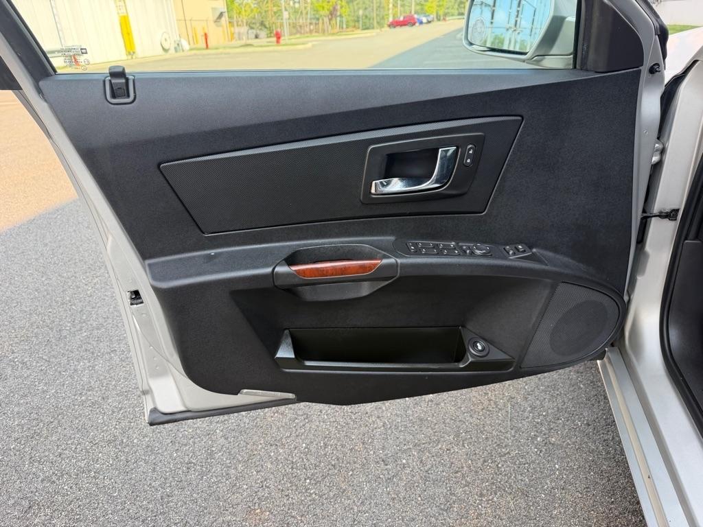 Cadillac CTS 4dr Sdn 3.6L 2007