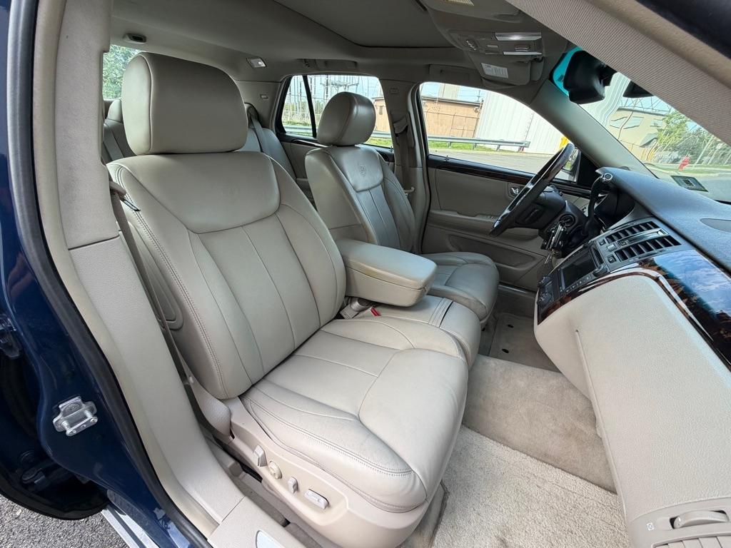 Cadillac DTS 4dr Sdn w/1SD 2008
