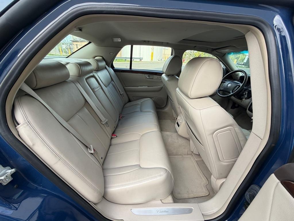 Cadillac DTS 4dr Sdn w/1SD 2008