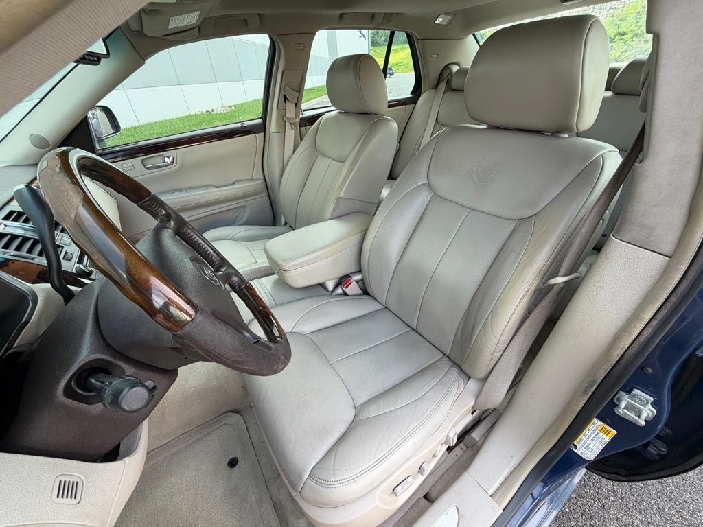 Cadillac DTS 4dr Sdn w/1SD 2008