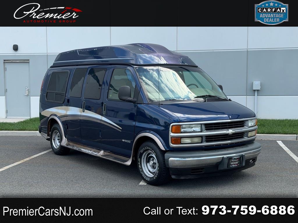 2002 Chevrolet Express Van 1500 135" WB BASE