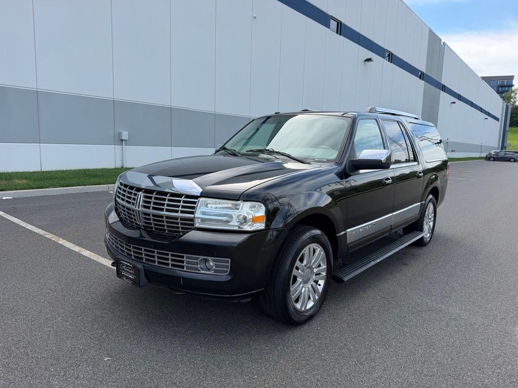Lincoln Navigator L 4WD 4dr 2012