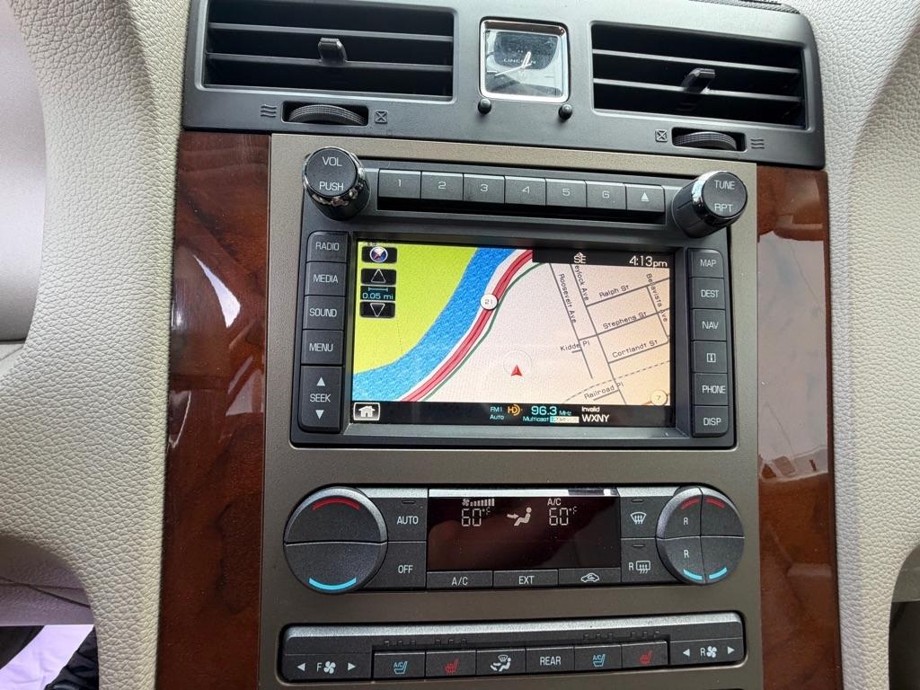 Lincoln Navigator L 4WD 4dr 2012