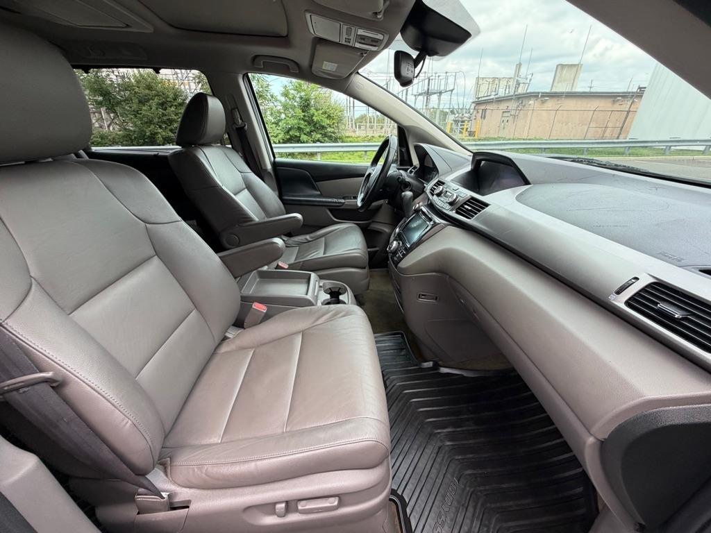 Honda Odyssey 5dr Touring 2016