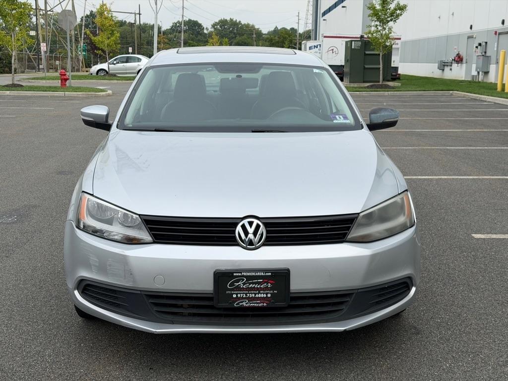Volkswagen Jetta Sedan 4dr Auto SE PZEV 2011