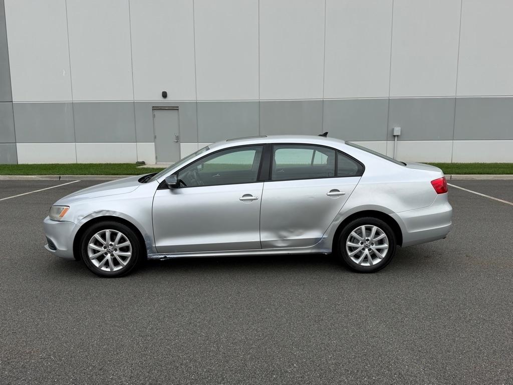 Volkswagen Jetta Sedan 4dr Auto SE PZEV 2011