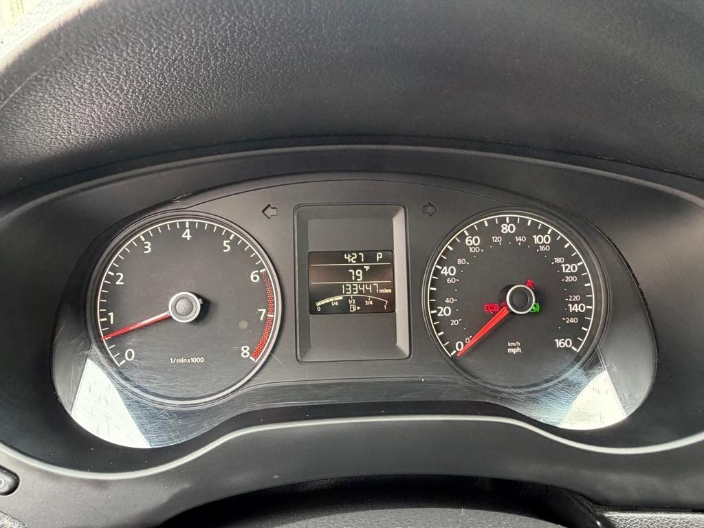Volkswagen Jetta Sedan 4dr Auto SE PZEV 2011