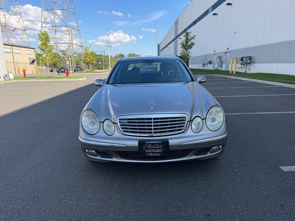 Mercedes-Benz E-Class 4dr Sdn 3.5L 4MATIC 2006