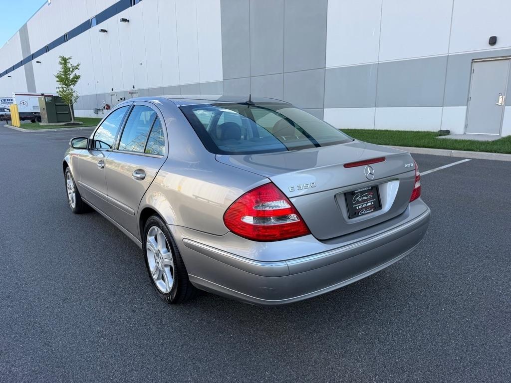 Mercedes-Benz E-Class 4dr Sdn 3.5L 4MATIC 2006