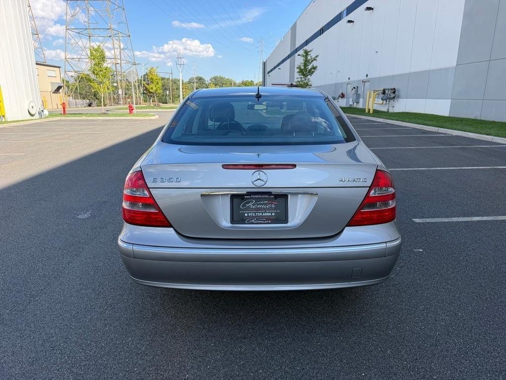 Mercedes-Benz E-Class 4dr Sdn 3.5L 4MATIC 2006