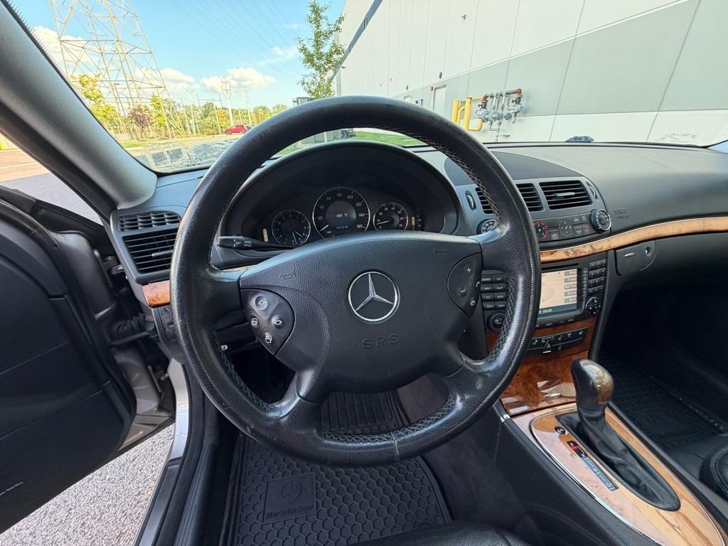 Mercedes-Benz E-Class 4dr Sdn 3.5L 4MATIC 2006
