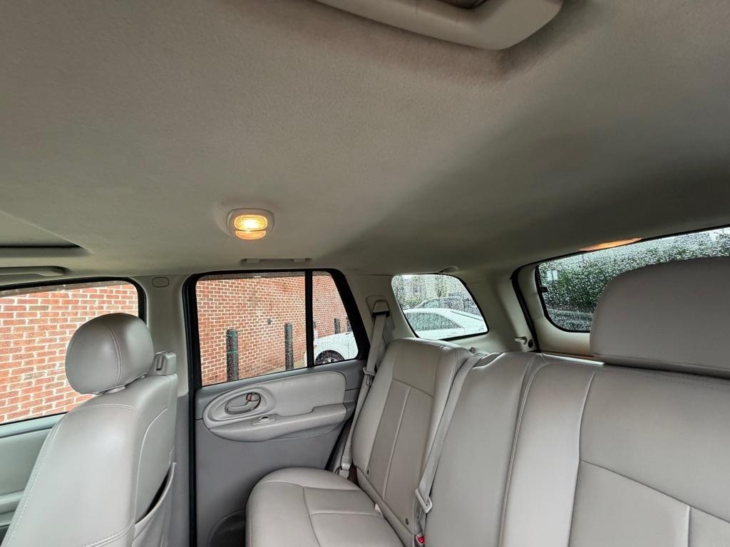 Chevrolet TrailBlazer 4WD 4dr LT w/2LT 2009