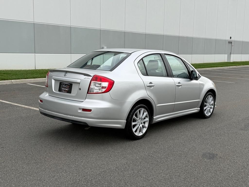 Suzuki SX4 4dr Sdn Man Convenience Pkg 2008