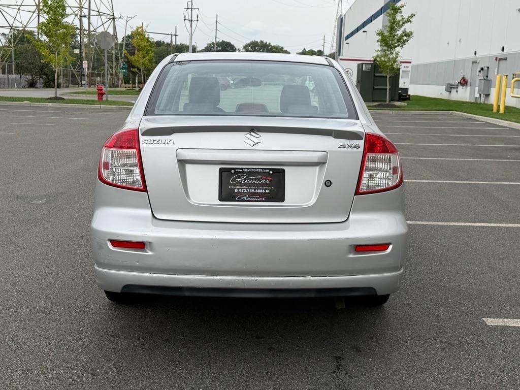 Suzuki SX4 4dr Sdn Man Convenience Pkg 2008