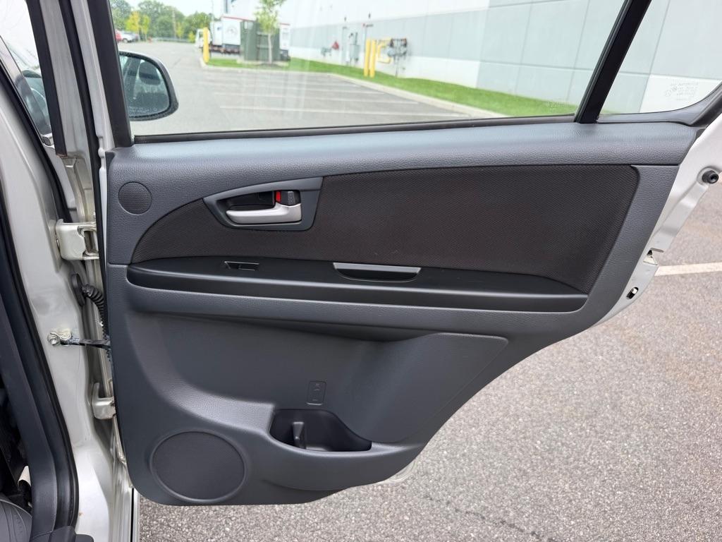 Suzuki SX4 4dr Sdn Man Convenience Pkg 2008