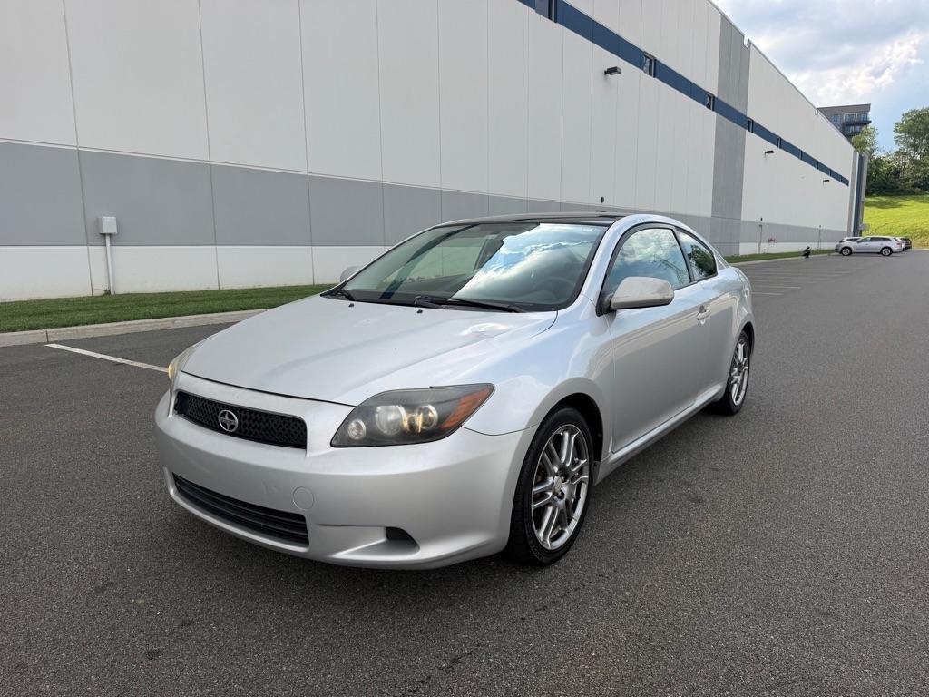 Scion tC 2dr HB Man (Natl) 2009