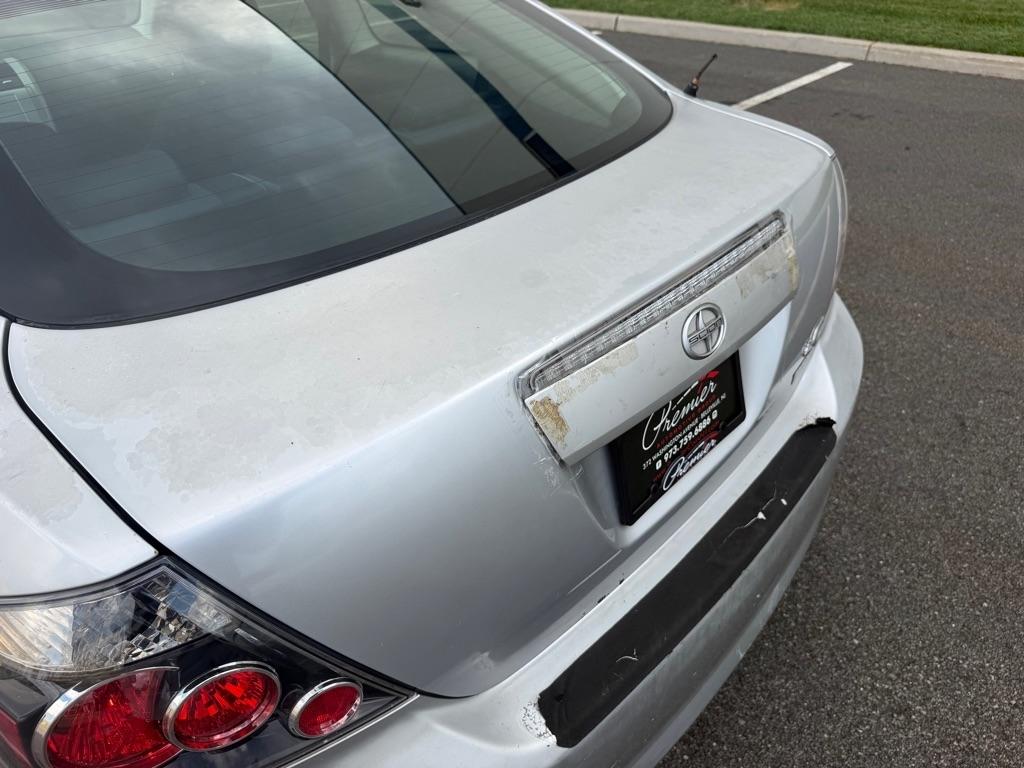 Scion tC 2dr HB Man (Natl) 2009