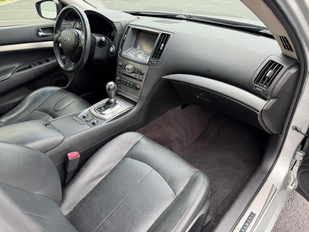 Infiniti Q40 4dr Sdn AWD 2015
