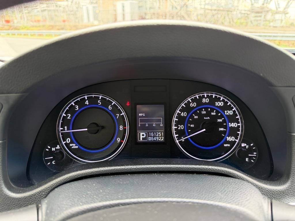 Infiniti Q40 4dr Sdn AWD 2015