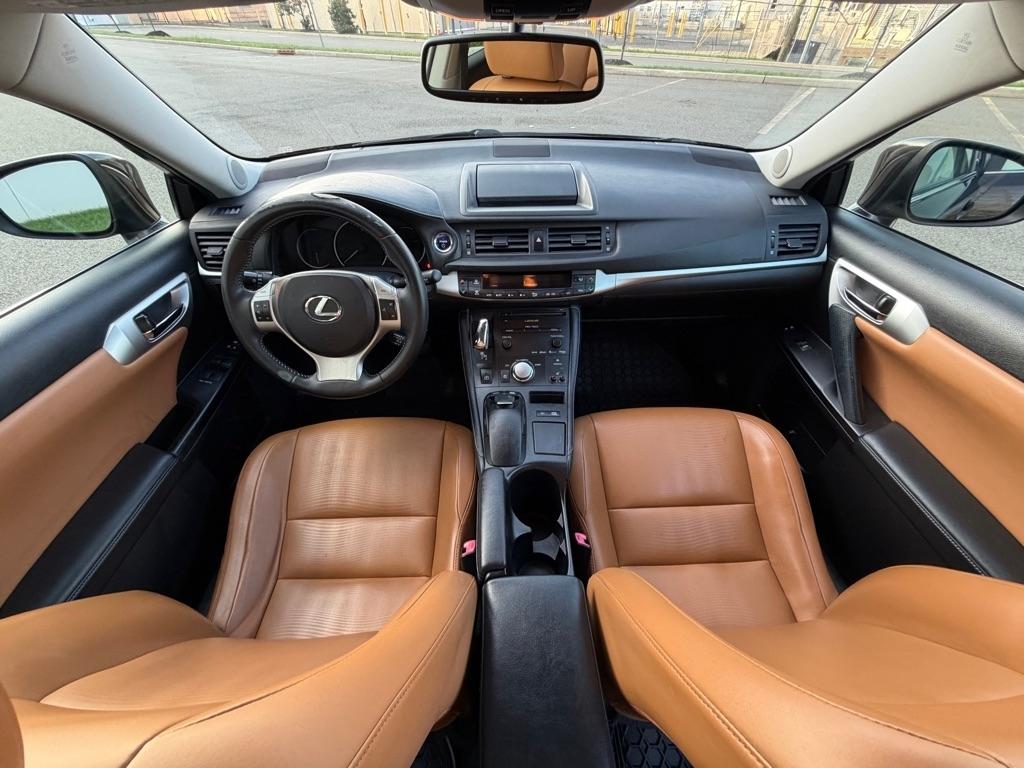 Lexus CT 200h 5dr Sdn Hybrid 2013