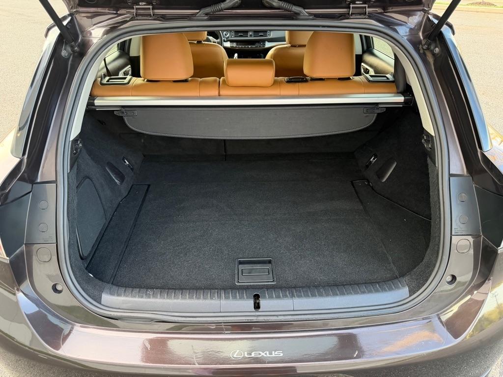 Lexus CT 200h 5dr Sdn Hybrid 2013