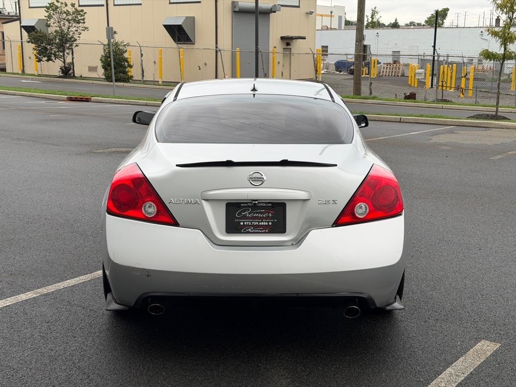 Nissan Altima S 2009