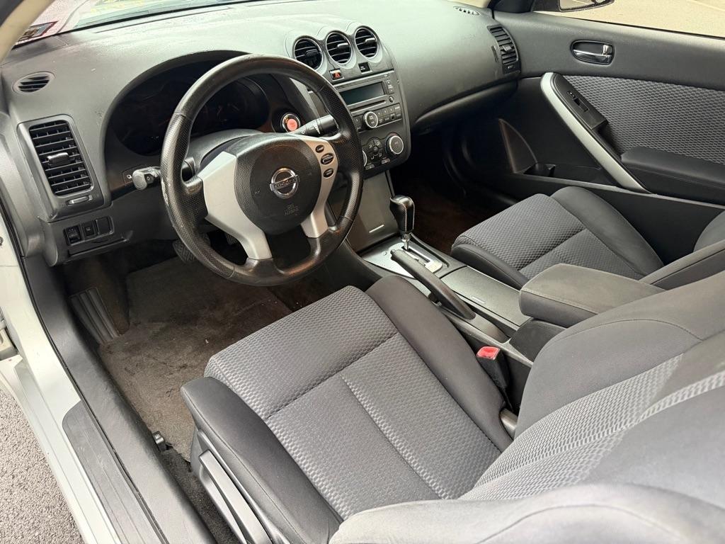 Nissan Altima S 2009
