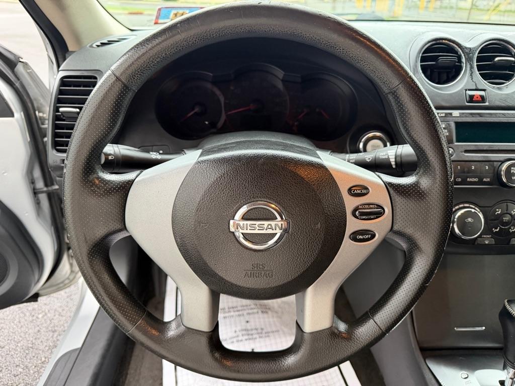 Nissan Altima S 2009