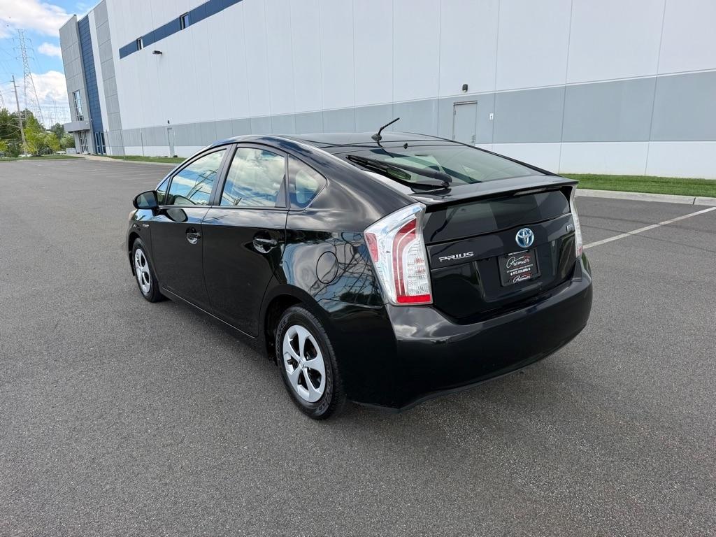 Toyota Prius 5dr HB Four (Natl) 2015
