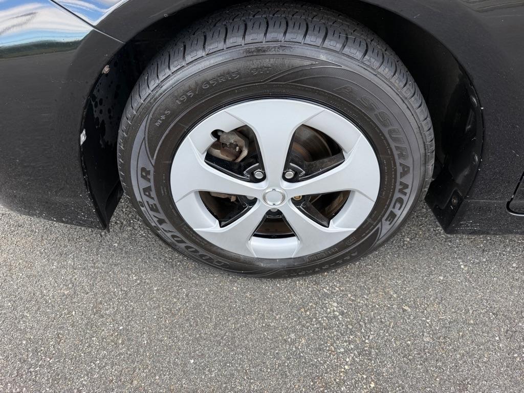 Toyota Prius 5dr HB Four (Natl) 2015