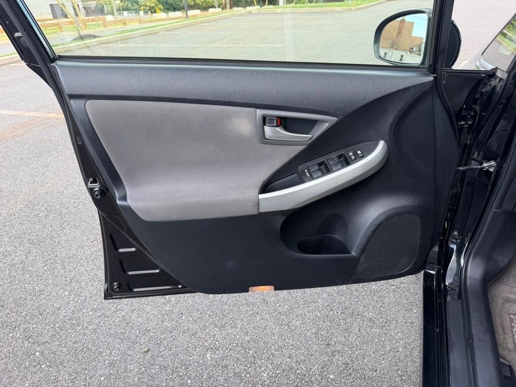 Toyota Prius 5dr HB Four (Natl) 2015