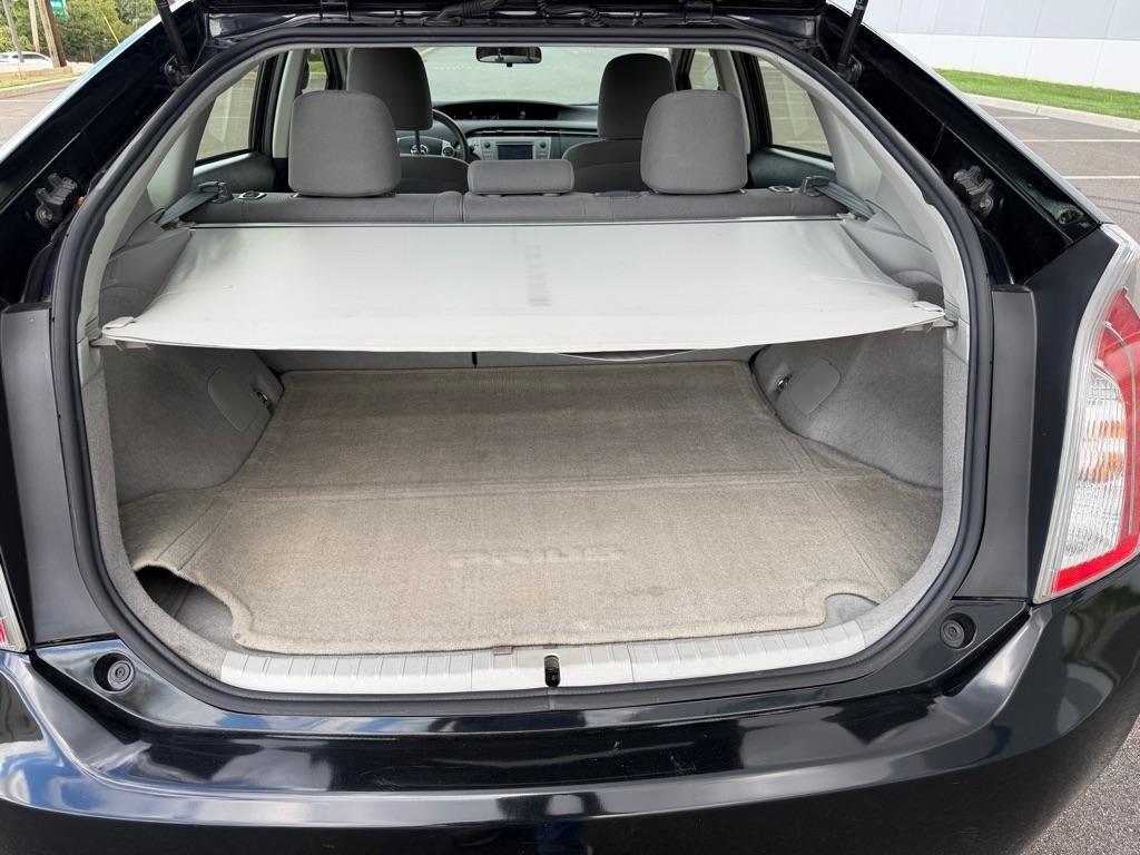Toyota Prius 5dr HB Four (Natl) 2015